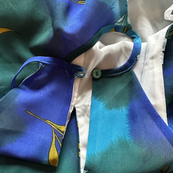 Floral Blue and Green Sheath Dress - Picture 8 of 8